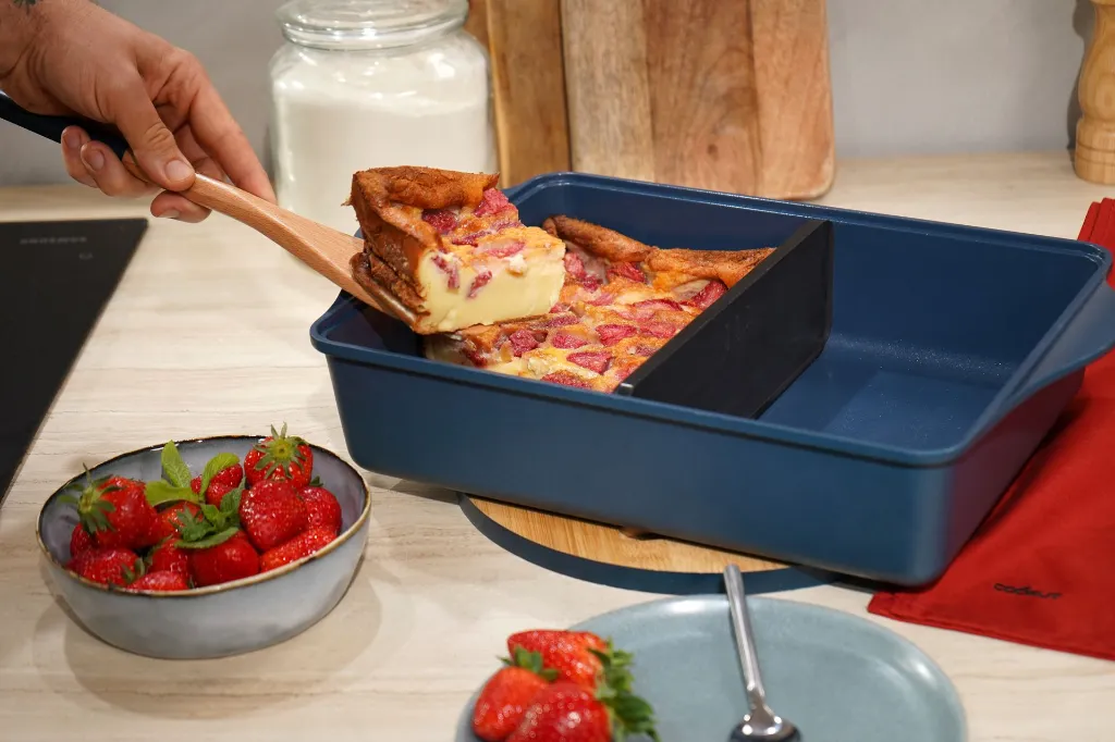 PLAT AU FOUR_CLAFOUTIS FRAISES_HD_03.webp