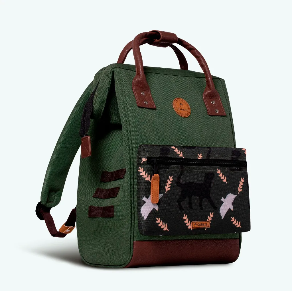 TDM-S22-ADVENTURER-MEDIUM-DENPENSAR-3_4FACE-POCHETTE_2-HD.webp